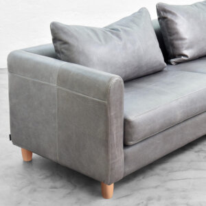 maluti-leather-couch-oak-feet