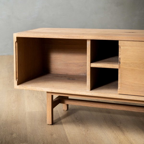 small-stellenberg-tv-unit-oak