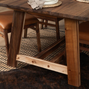 griekwa-dining-table-blackwood