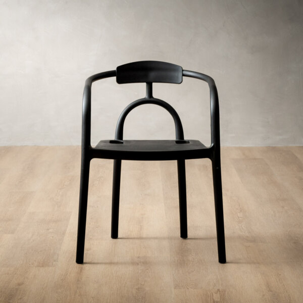 form-dining-chair-black