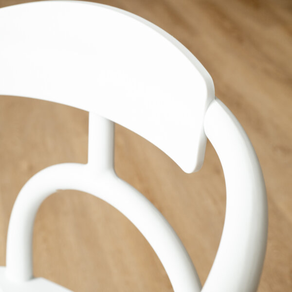 form-dining-chair-white