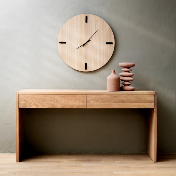 ambar-wall-clock