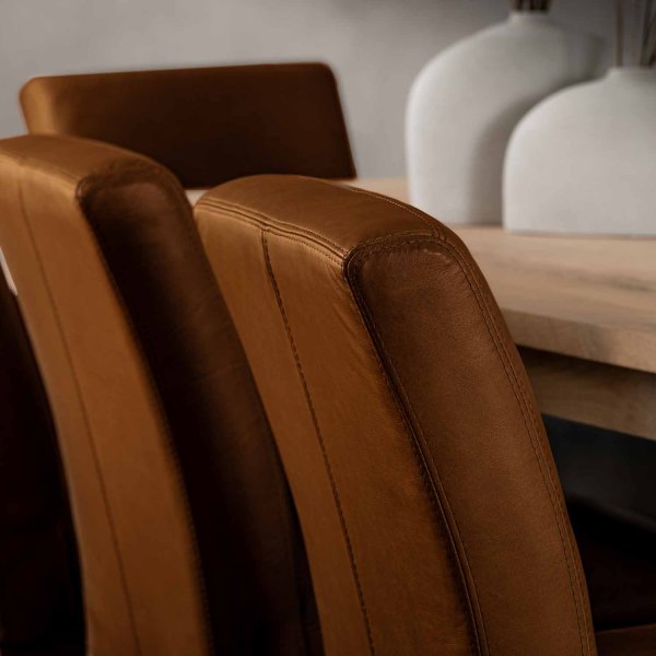 chunky-leather-dining-chair-oak-butterscotch