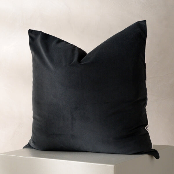 cubist-black-duck-feather-scatter-cushion