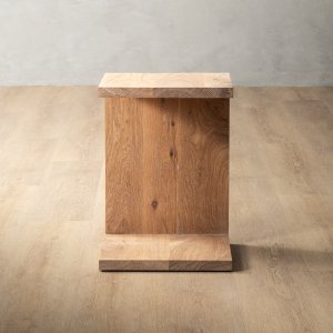 c-shape-side-table-oak