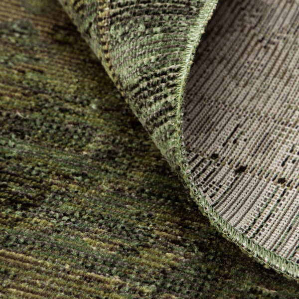 green-atlas-rug