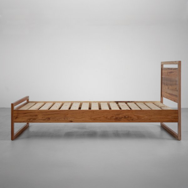 danabaai-three-quarter-extra-length-bed-blackwood-factory-sale
