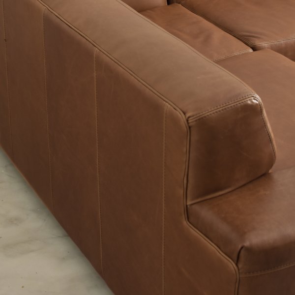 karoo-classic-full-corner-unit-butterscotch
