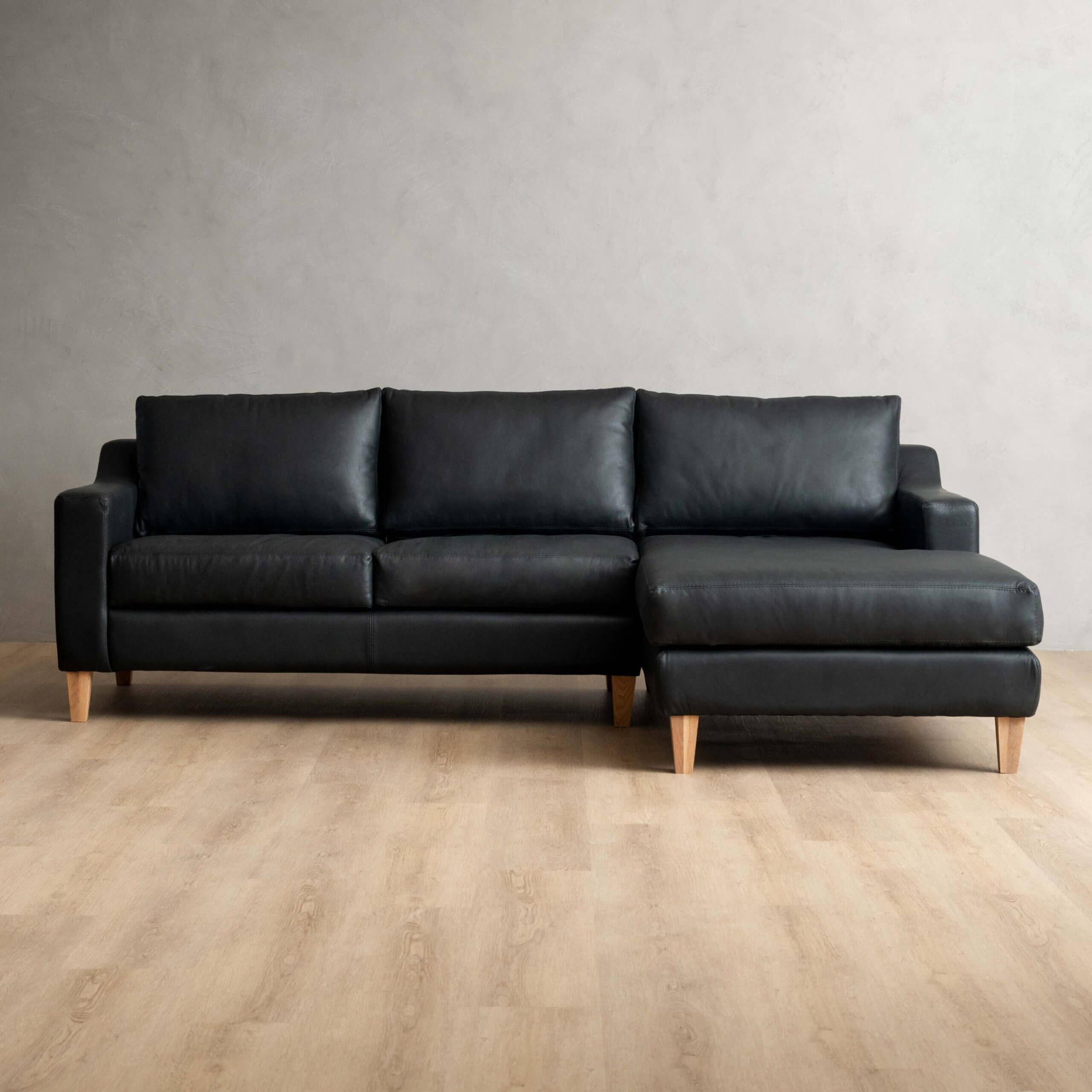 douglas-leather-daybed-right-mystique-black