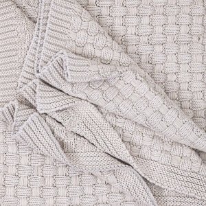 anora-throw-beige
