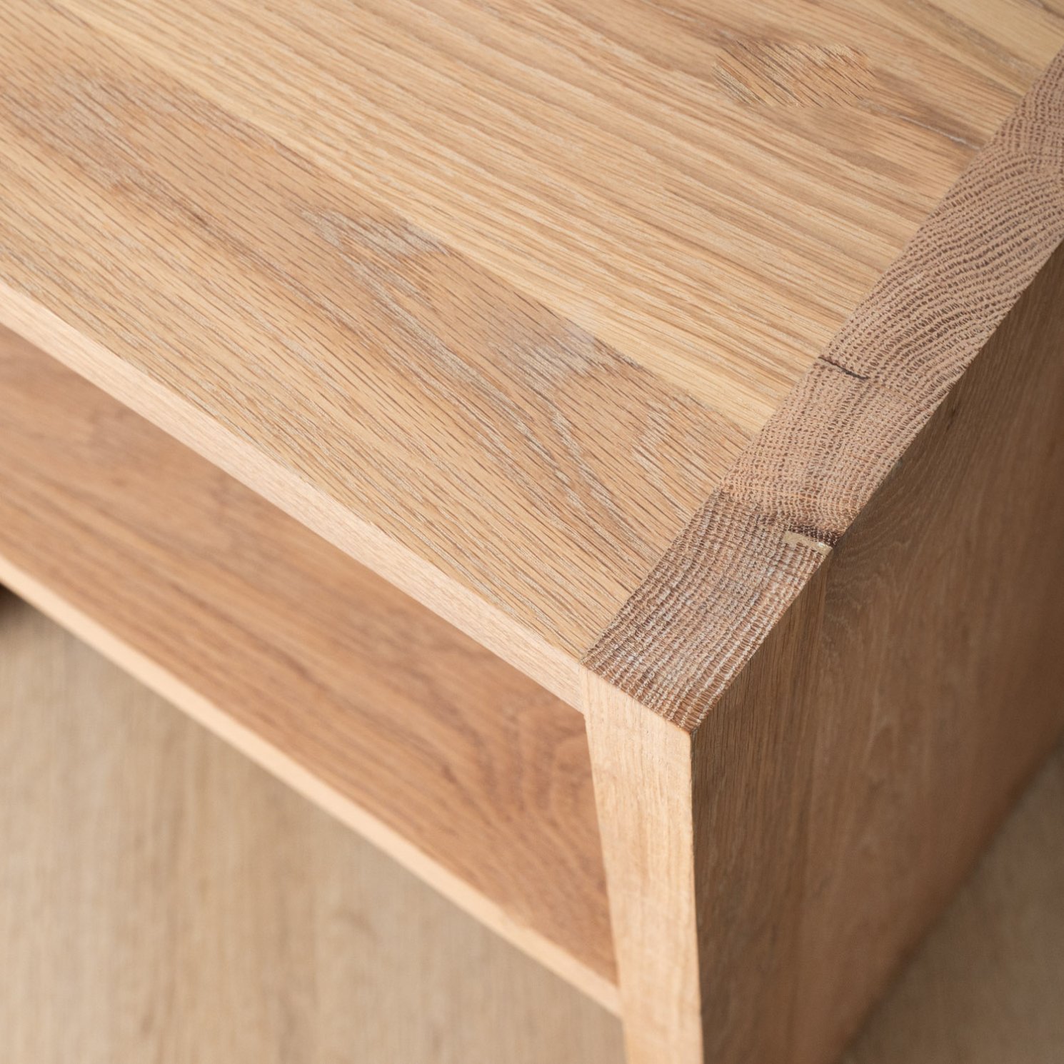 linear-bedside-table-oak-dimensions