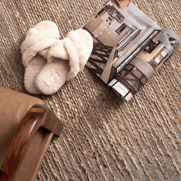 fading-rug-scale
