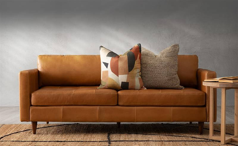 glenhaven-leather-couch-mobile-banner