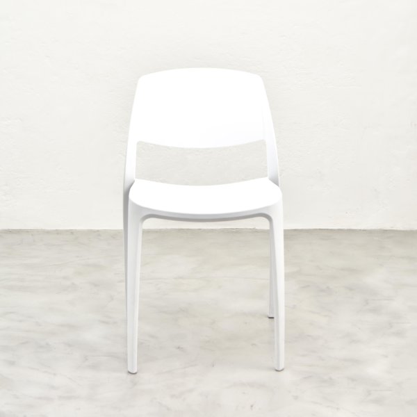 smart-dining-chair-white