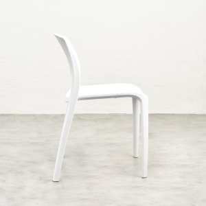 smart-dining-chair-white