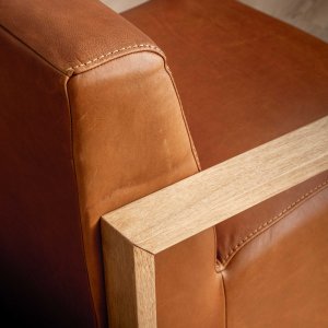 canyon-leather-armchair-tan