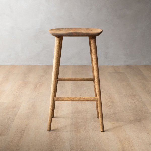 senova-tall-bar-stool-rubberwood-amber