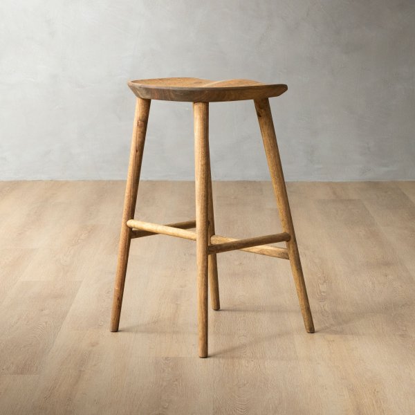 senova-tall-bar-stool-rubberwood-amber