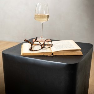pazel-side-table