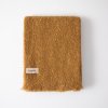 biella-throw-honeybush