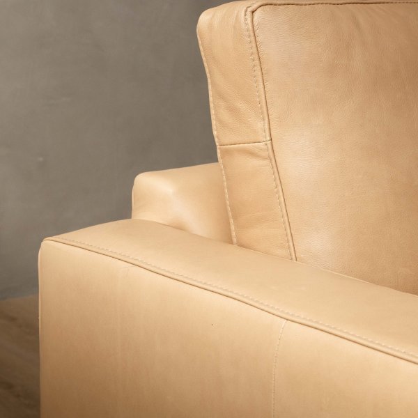 hamlet-3-seater-leather-couch-desert