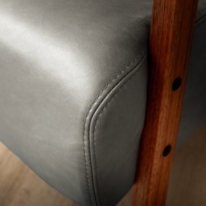 palmiet-leather-armchair-blackwood-pepper