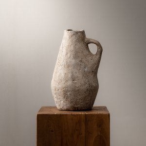 nyoka-ceramic-vase