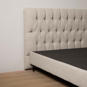 haverlyn-carave-bed-latte