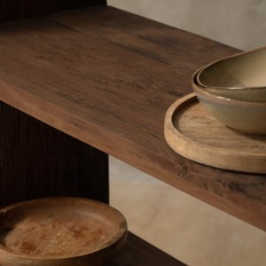 fallowmere-display-shelf