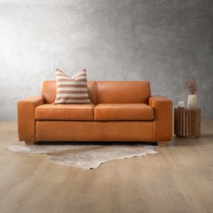 karoo-leather-sleeping-couch-ginger