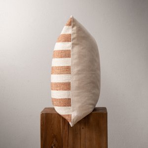 rib-rust-Duck-Feather-Scatter