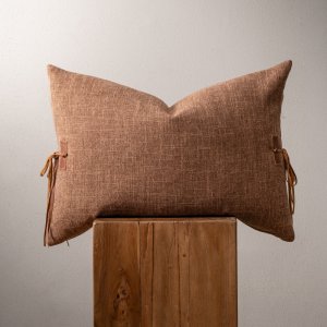 duck-slub-duck-feather-scatter