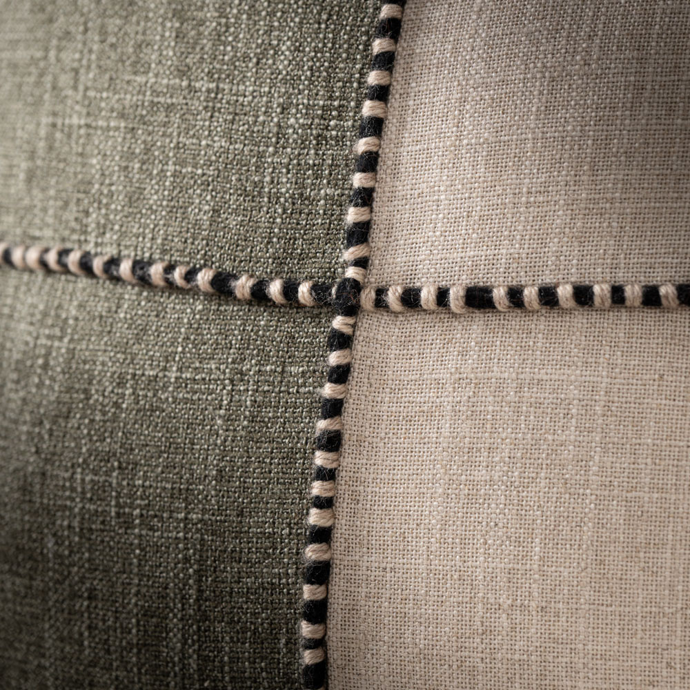 Patch-Cedar-Duck-Feather-Scatter