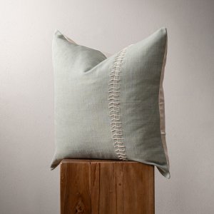 Retreat mile duck feather scatter