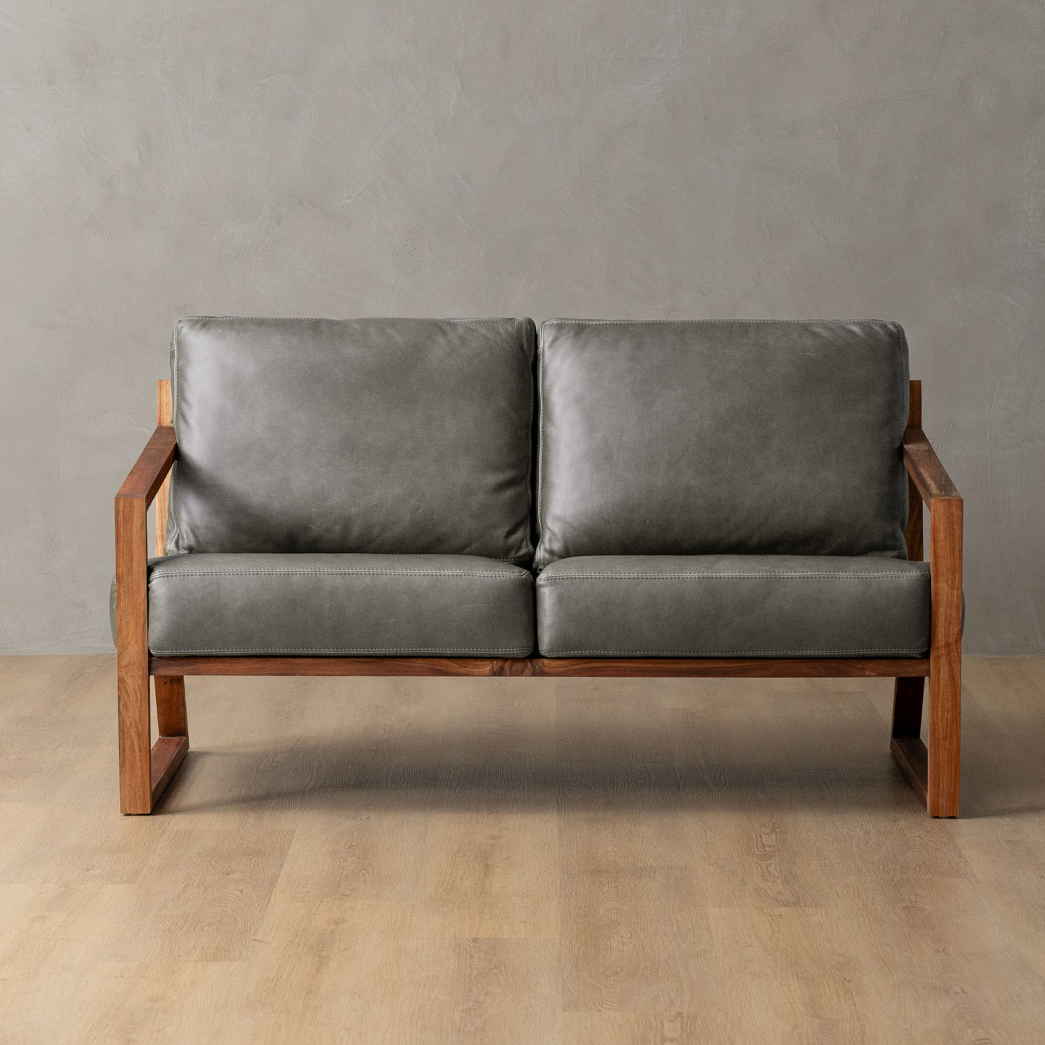 clarens-leather-couch-blackwood-pepper