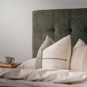 Ravelin Montanelle Bed Queen Stonweave Green