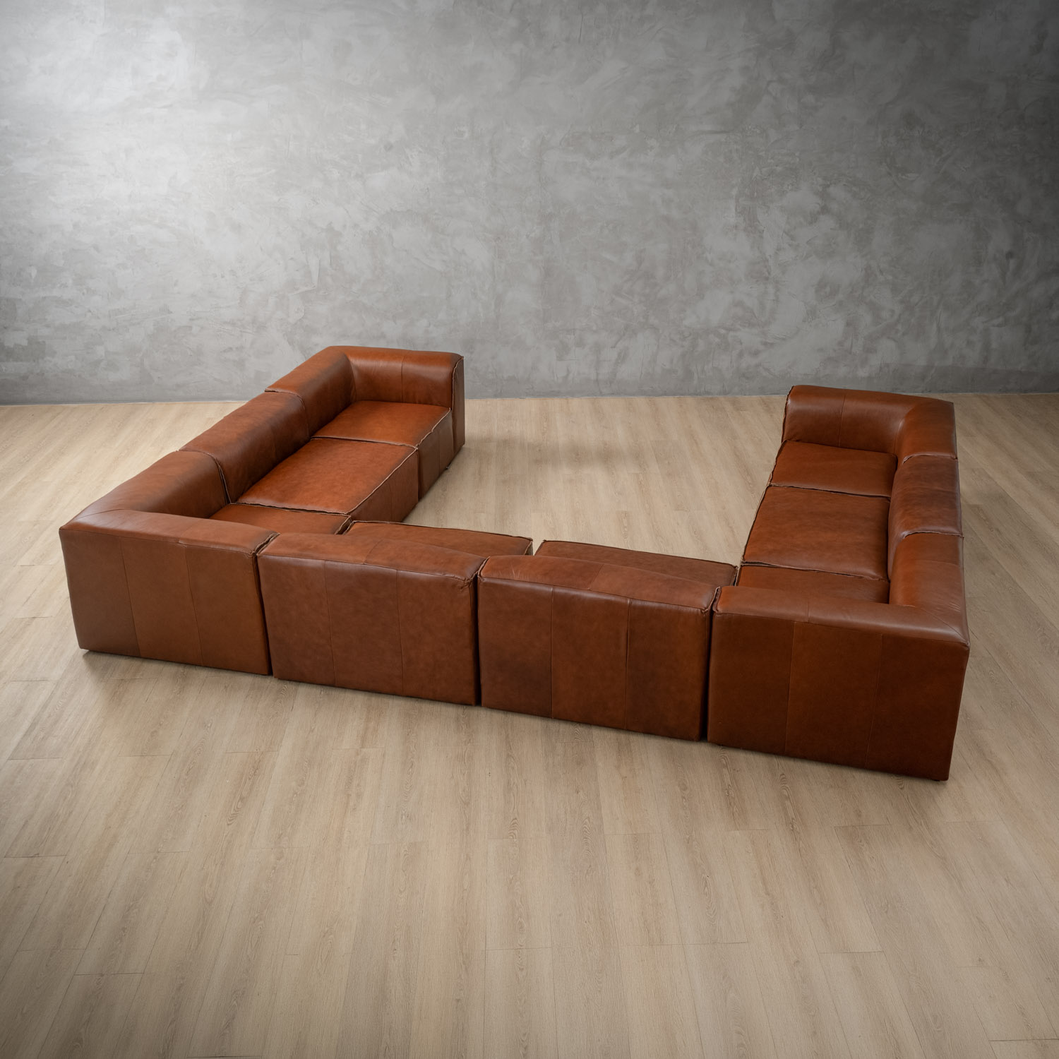 Havenwood Modular Leather U-Shape Couch - Duskwood