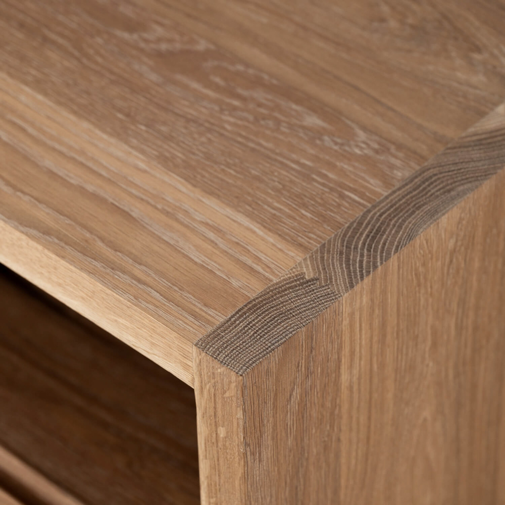 Linear TV Unit Oak