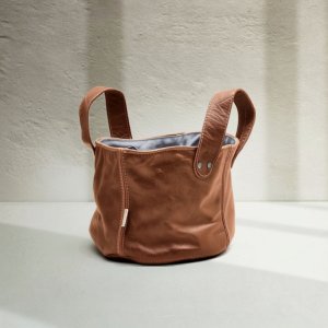 medium-leatherbasket-basket-leather-homedecor-planter basket-beachbag