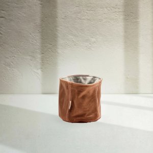 leatherbasket-basket-leather-homedecor-planter basket-beachbag